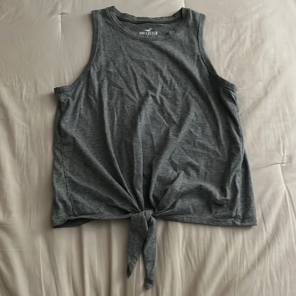 Hollister grey tank - Picture 1 of 3